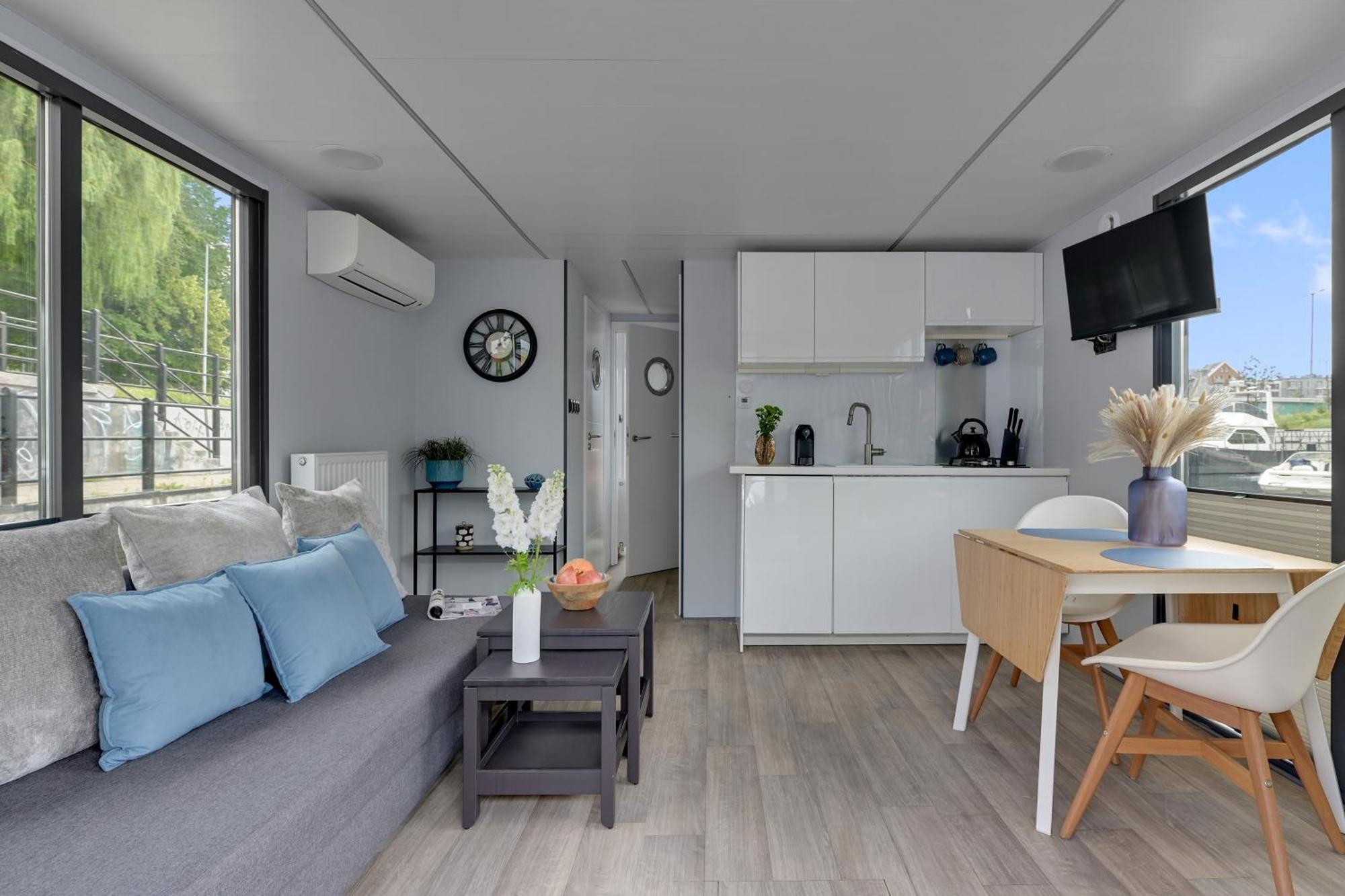 Na Wodzie - La Mare Motlava Houseboats By Downtown Apartment