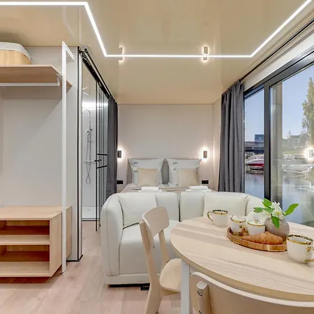 Domy Na Wodzie - La Mare Motlava Houseboats With Sauna By Downtown Apartments Gdansk Room photo