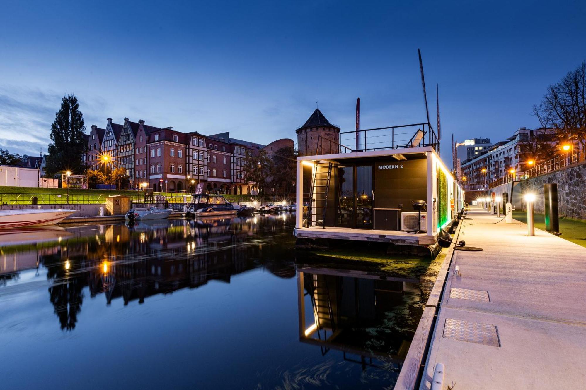 Na Wodzie - La Mare Motlava Houseboats By Downtown *