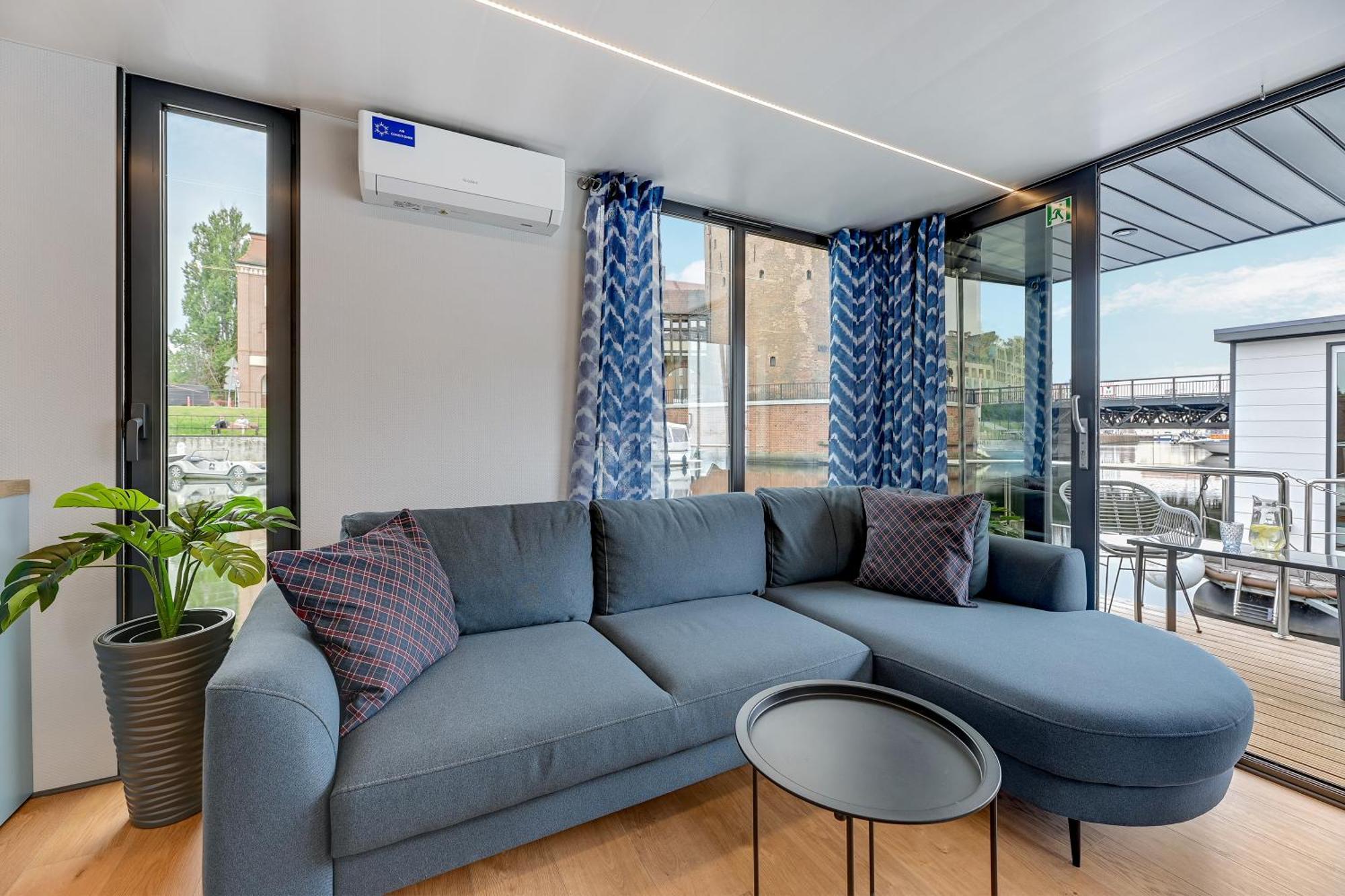 Na Wodzie - La Mare Motlava Houseboats With Sauna By Downtown Apartment *